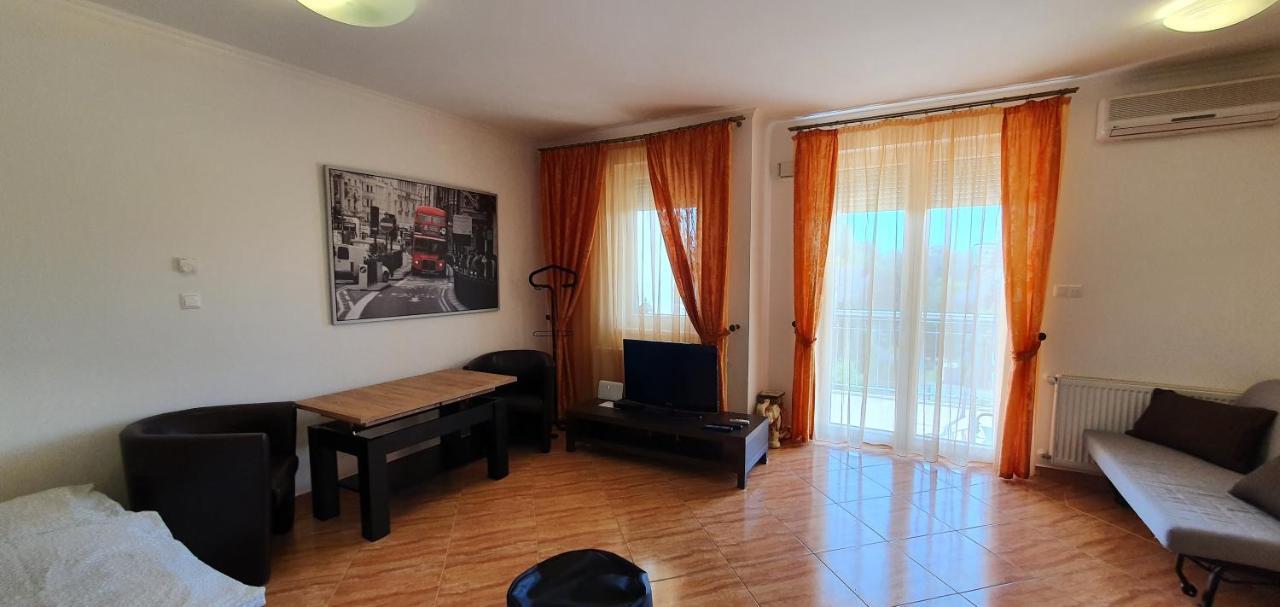 Bazsi Golden Beach Apartman Siófok Exterior foto